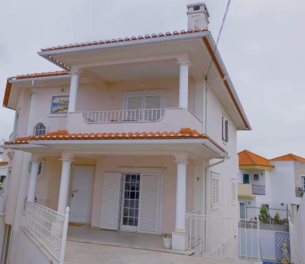 Alvide Guest House Alcabideche Esterno foto